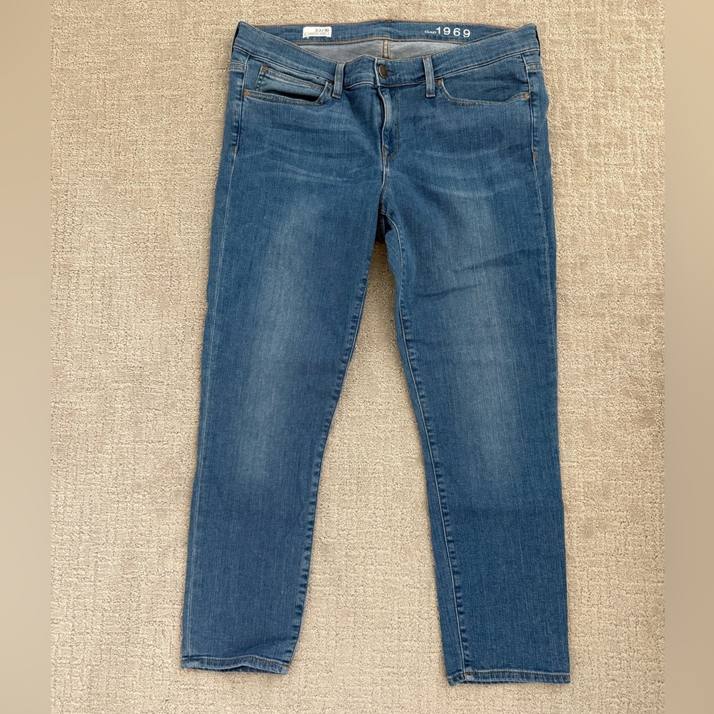 GAP Women’s Legging Jean